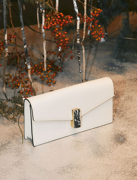 Observed Through Wonder: Paolo Gavazzeni Unpicks The Milanese Festive Mood