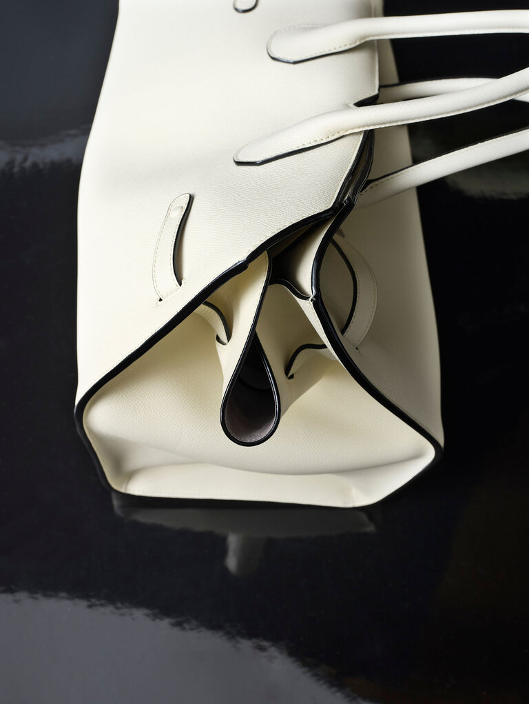 Valextra: Luxury Italian leather handbags, designer purses