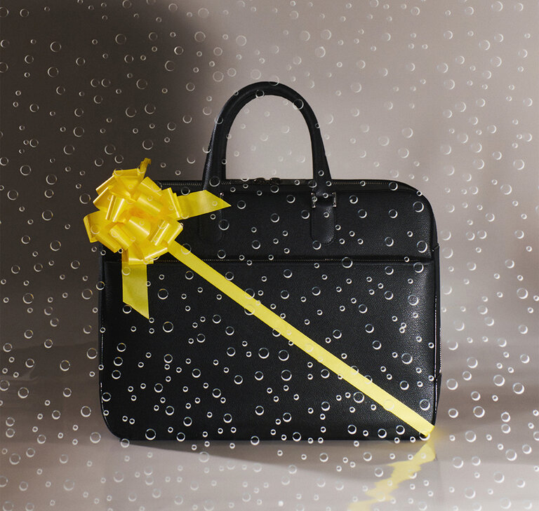 Valextra Leather black briefcase for business