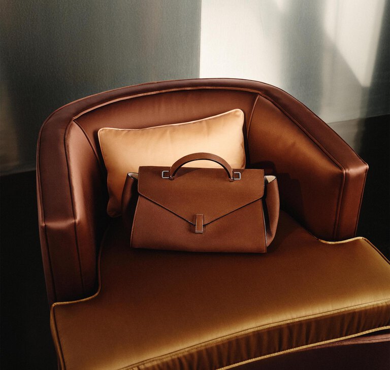 Valextra Iside Editor handbag in soft nubuck leather from the Fall 26 collection, an Italian luxury handbag designed for day-to-evening dressing.