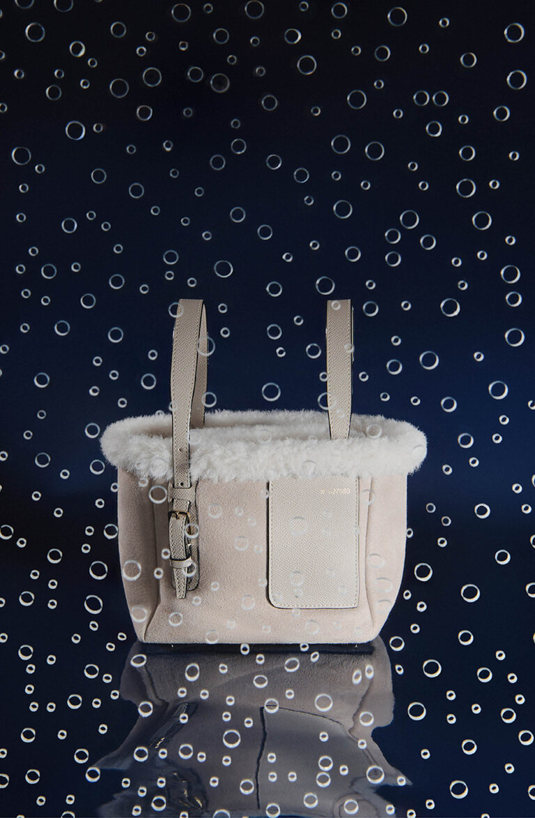 The art of gifting - Ecoline Sheer con Strass Preciosa accessories - Valextra 