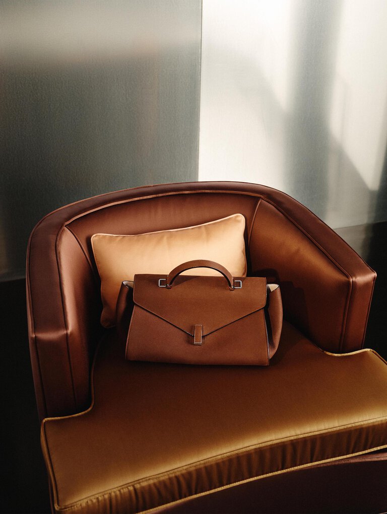 Valextra Iside Editor handbag in soft nubuck leather from the Fall 26 collection, an Italian luxury handbag designed for day-to-evening dressing.