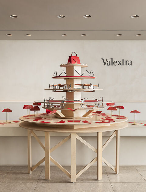 Valextra Meets Isabel + Helen