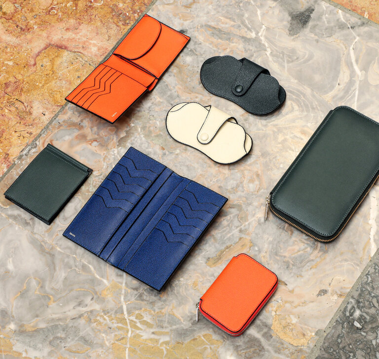 Milano Outside/Inside - Piccola pelletteria di Lusso - Valextra