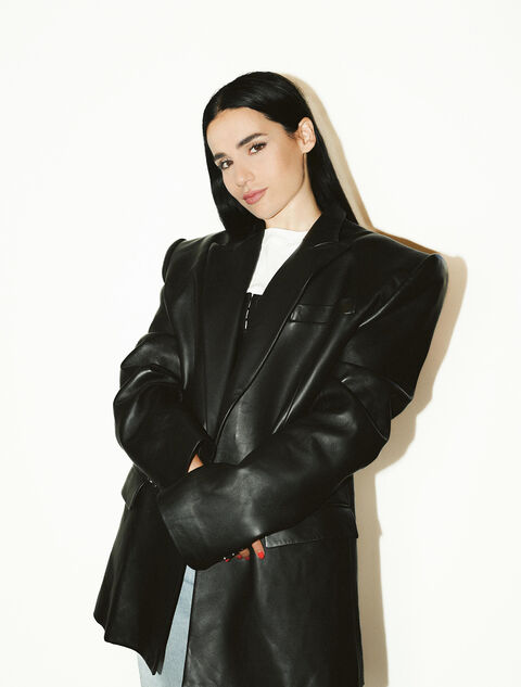 Valextra Meets Ramona Tabita