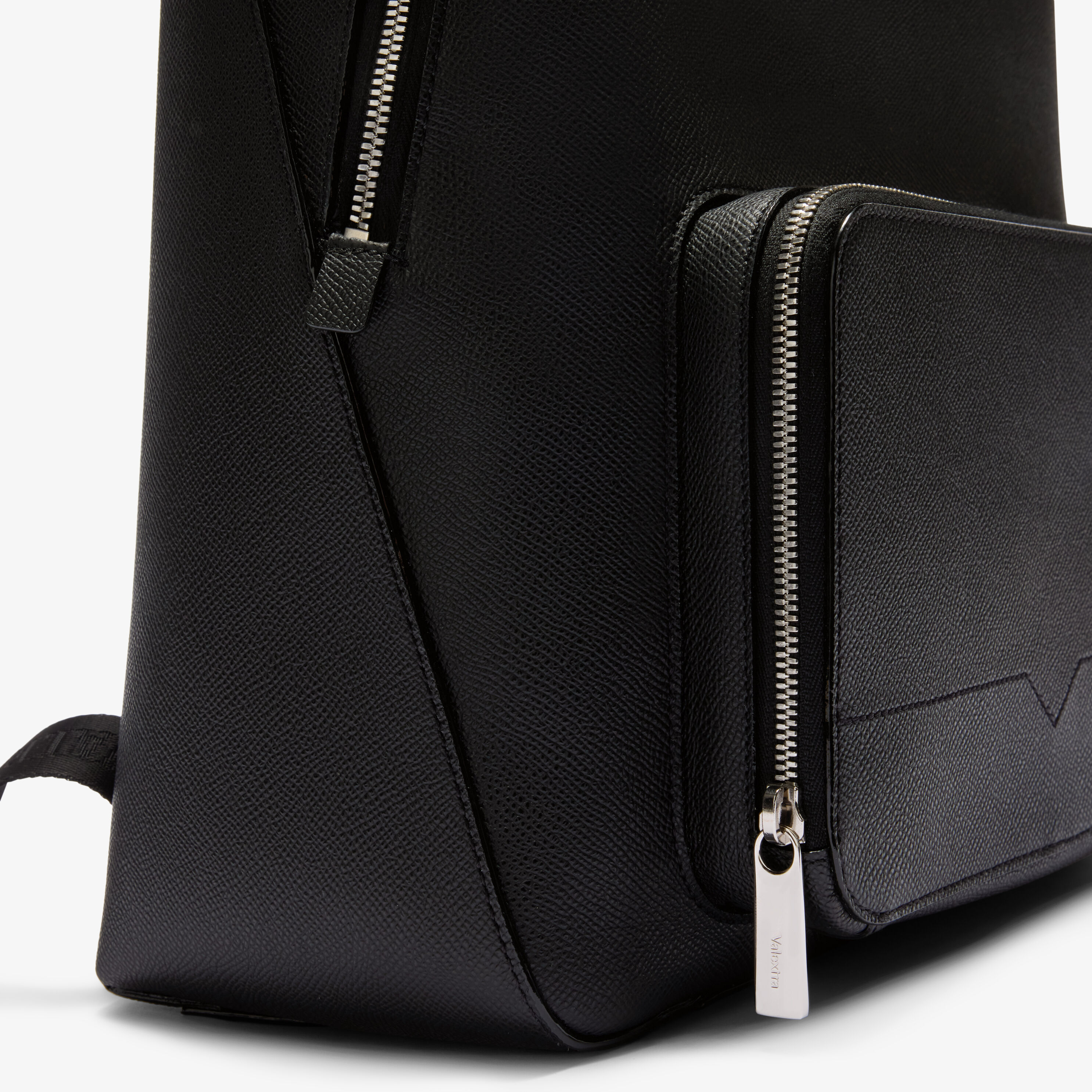 Millepunte Soft calf leather V-Line Essential Backpack in Black