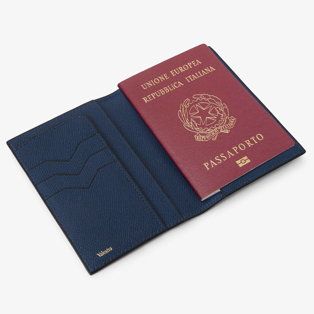 Passport Holder 3CC - Sapphire Blue - Vitello VS - Valextra - 3