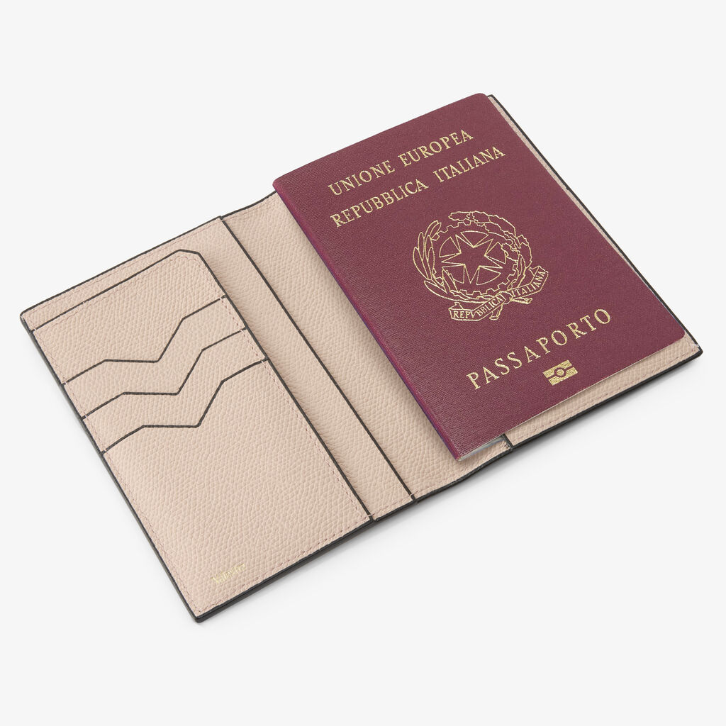 Passport Holder 3CC - Bonne Mine Pink - Vitello VS - Valextra - 3