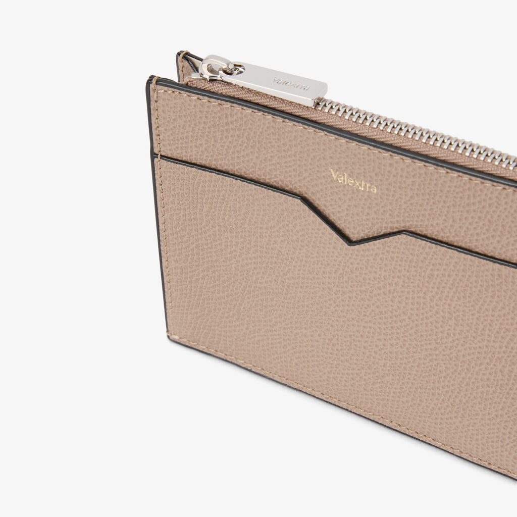 Card Holder 8CC with Zip -  - Vitello VS - Valextra - 2