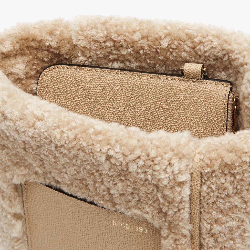 Soft Shearling Bucket Mini Bag - Cashmere Beige - Vitello VS-Montone - Valextra - 5