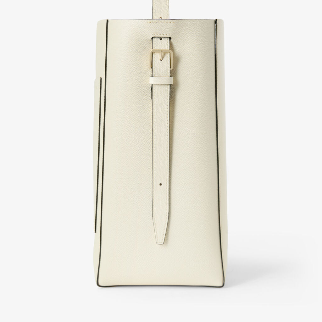 Soft Bucket Medium Bag - Pergamena White - Vitello VS - Valextra - 3