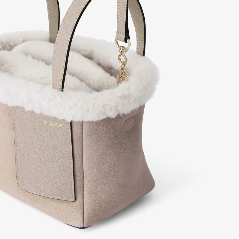 Soft Suede Shearling Bucket Micro Bag - Nude Pink - Montone Scamosciato/Vitello Millepunte Soft - Valextra - 4