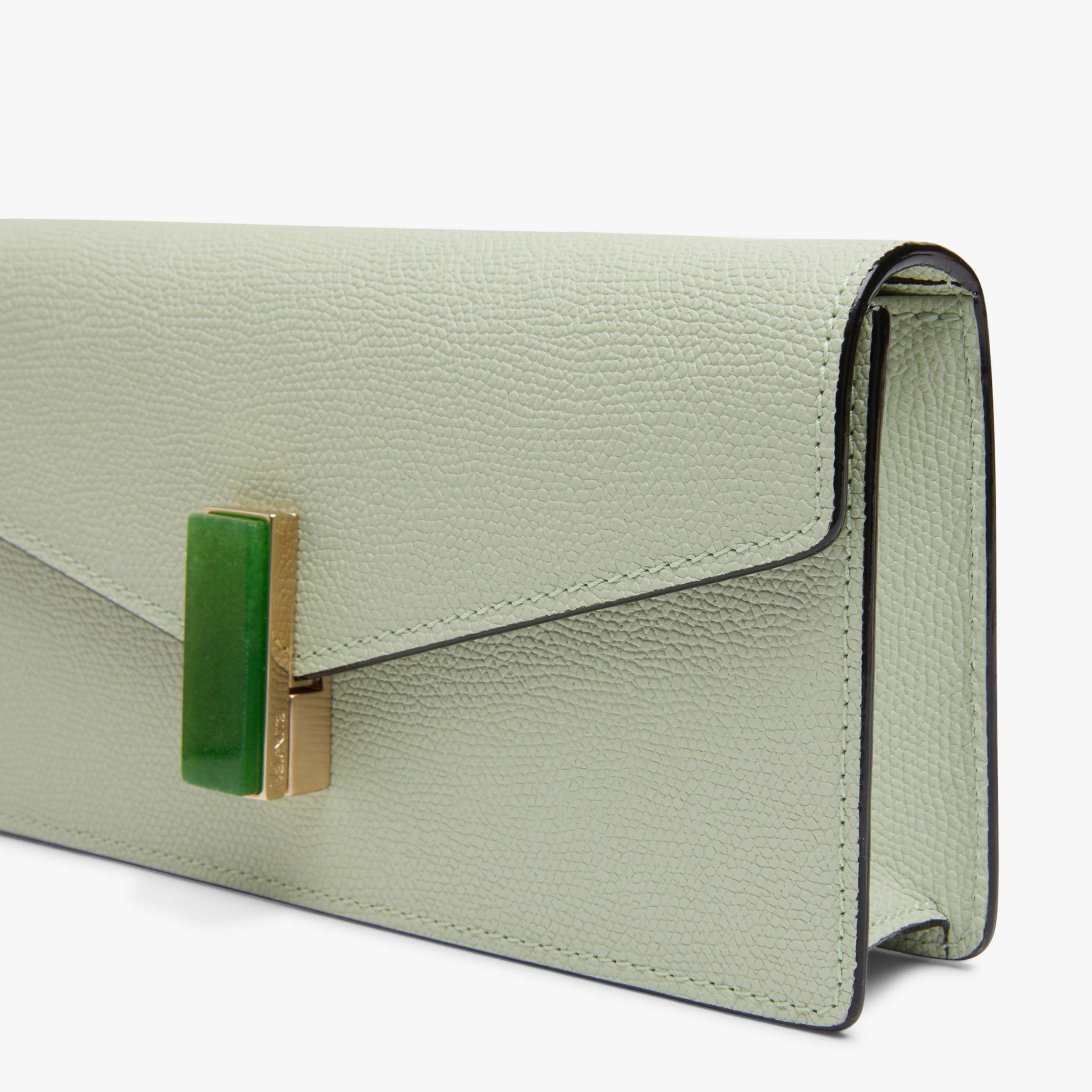 Light green clutch bag store