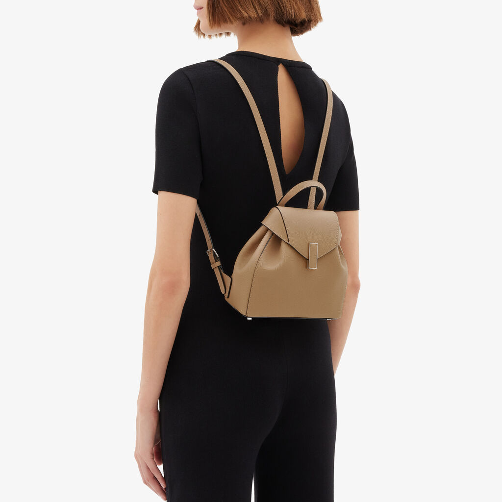 Iside Backpack Mini - Cashmere Beige - Vitello Millepunte Soft - Valextra - 2