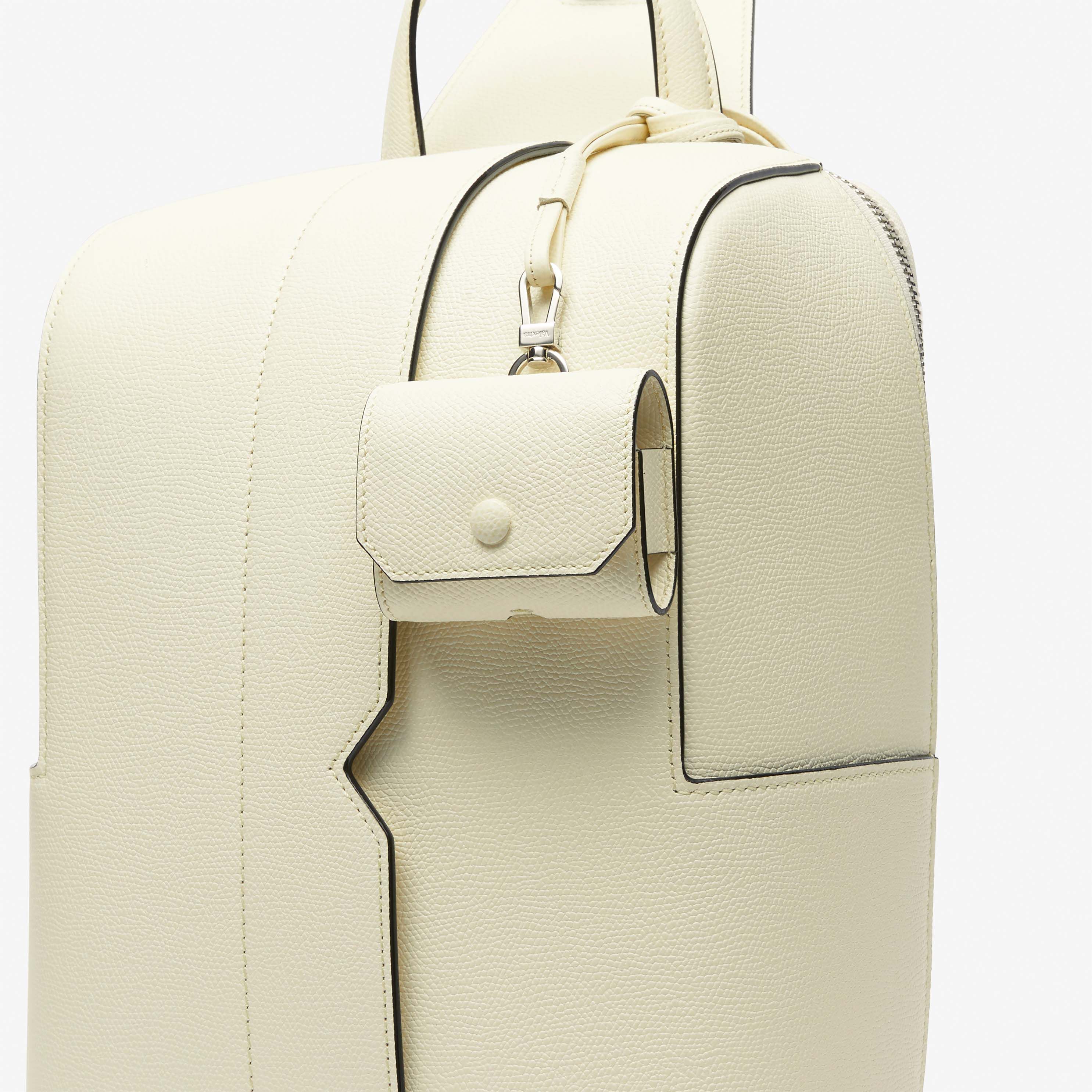 限定セール -SALE White Leather Valextra | Strap with Case Pro Airpods 小物