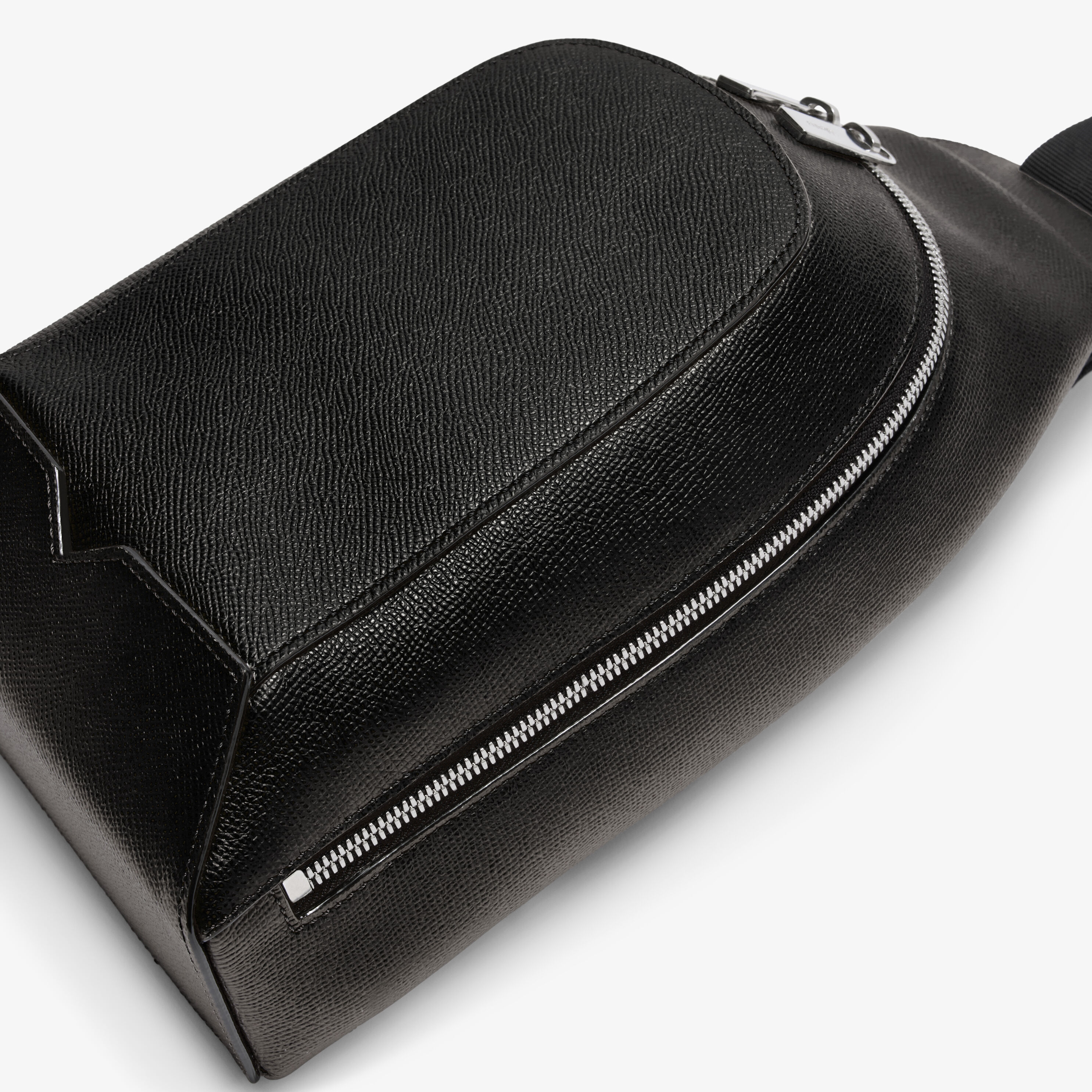 Millepunte Soft calf leather V-Line Core One Shoulder Backpack in