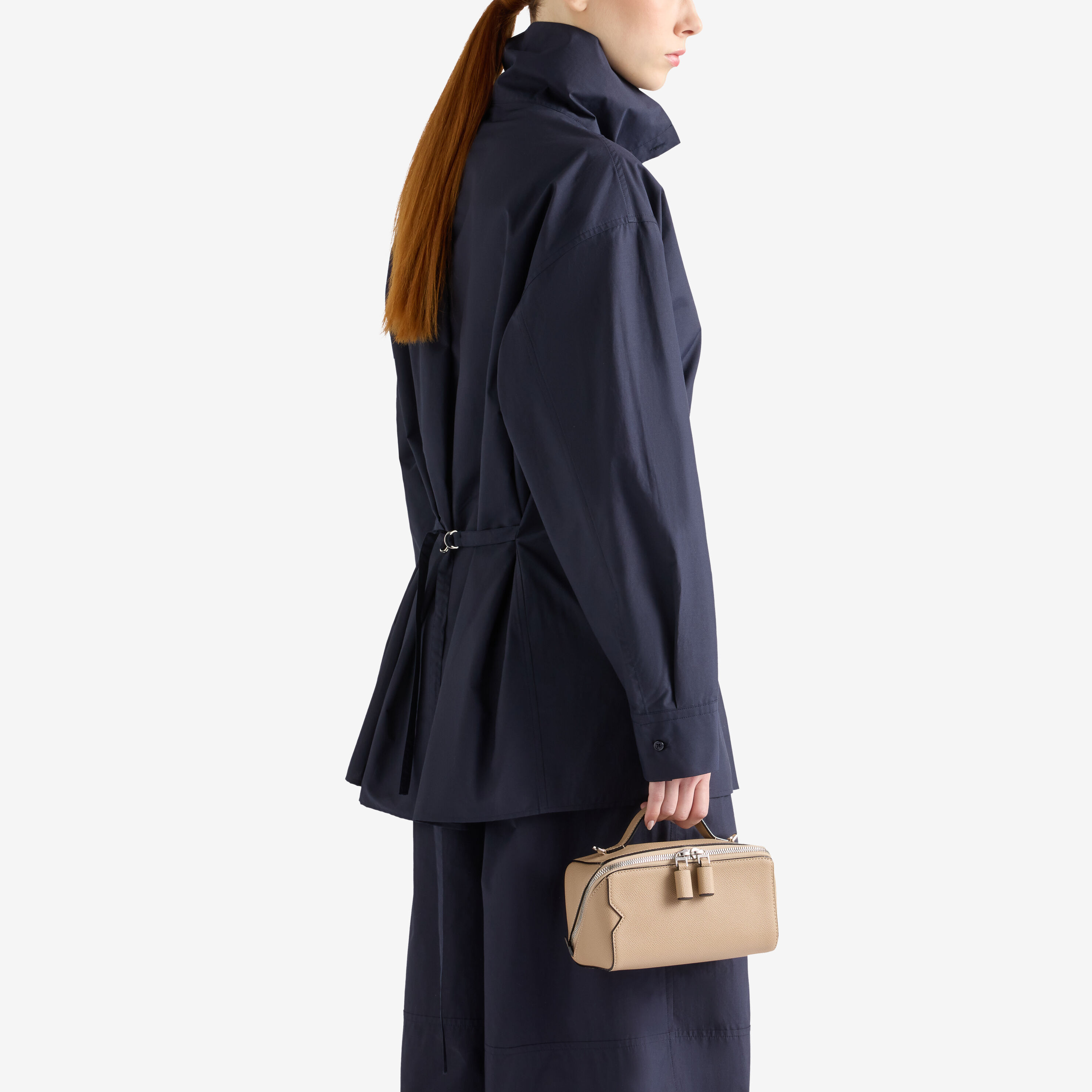 Beige Leather Luxury Crossbody Vanity Bag | Valextra V-Line