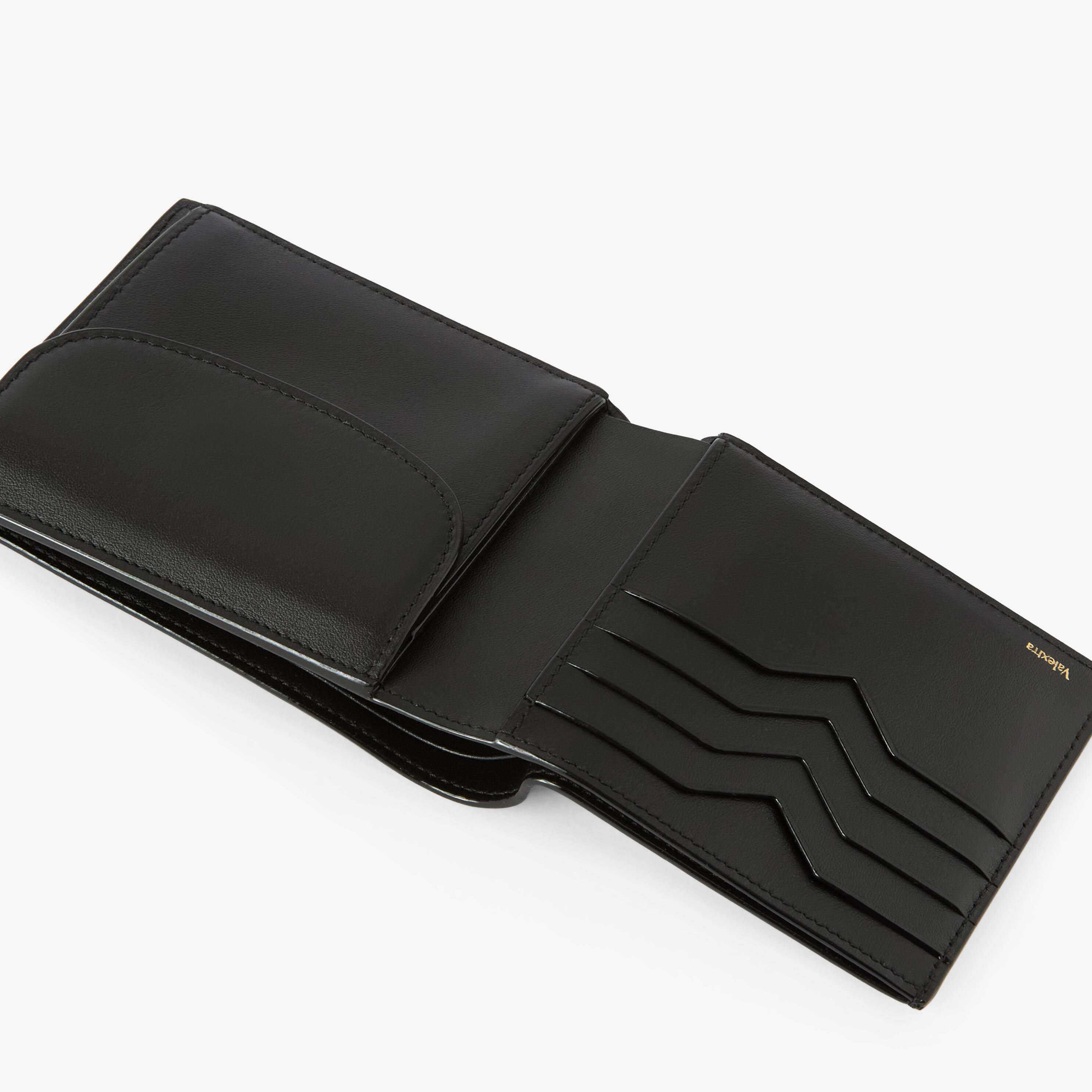 Black Grained Leather Luxury Wallet 4Cc With Coin Holder | Valextra