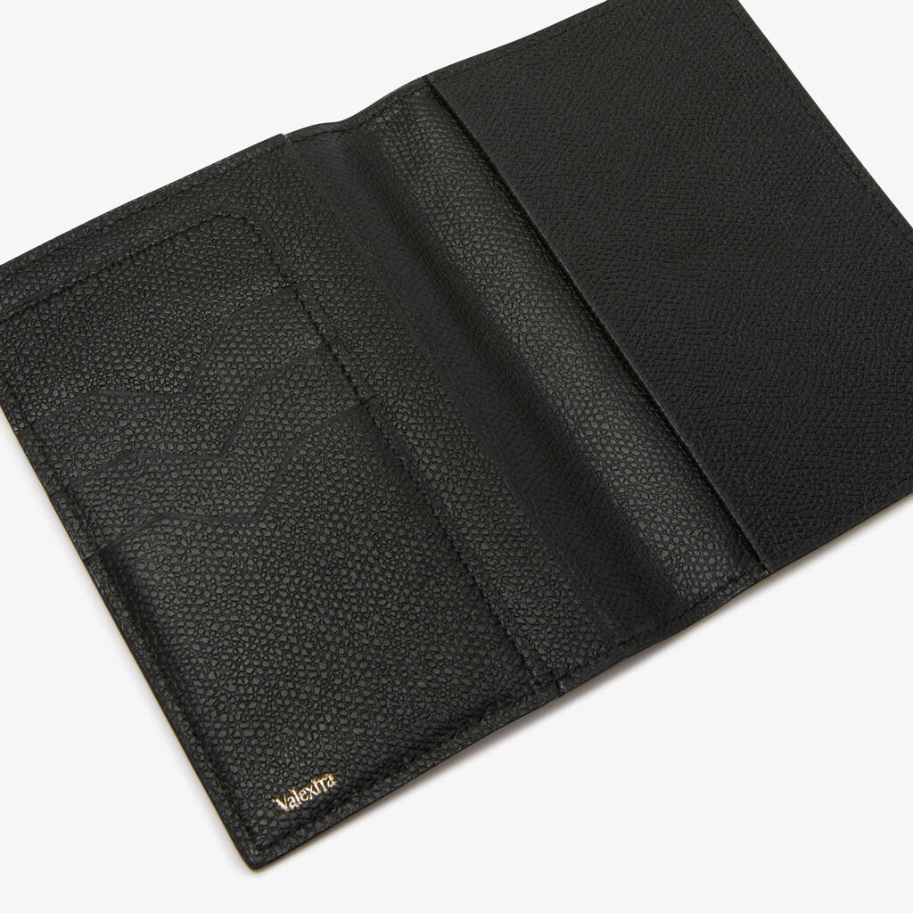 Passport Holder 3CC - Black - Vitello VS - Valextra - 2