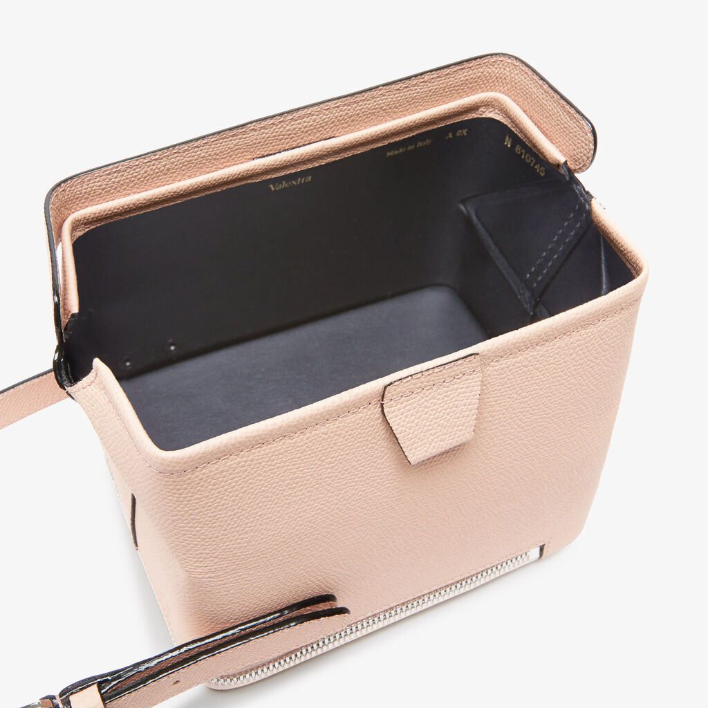 Tric Trac Bag - Bonne Mine Pink - Vitello VS - Valextra - 3