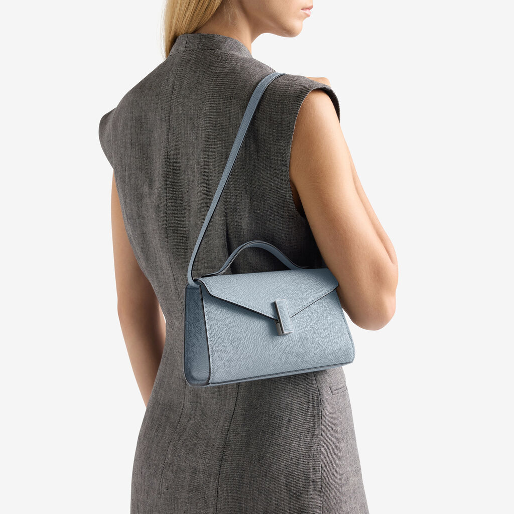 Borsa a Mano Iside T&igrave;n - Blu Niagara - Pelle di vitello Millepunte - Valextra - 2