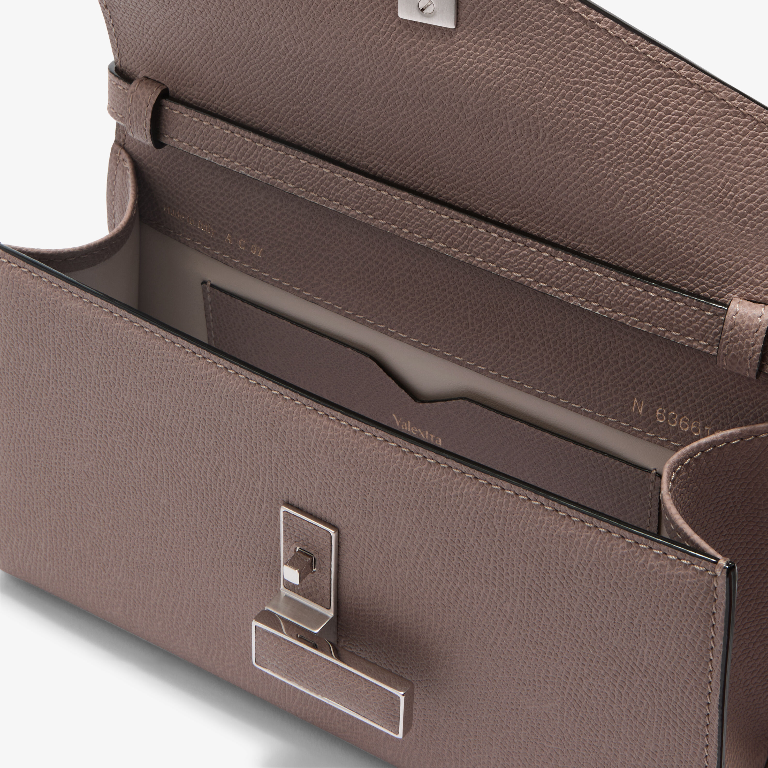 Women's Beige Luxury Leather Iside Tìn Top Handle Bag | Valextra