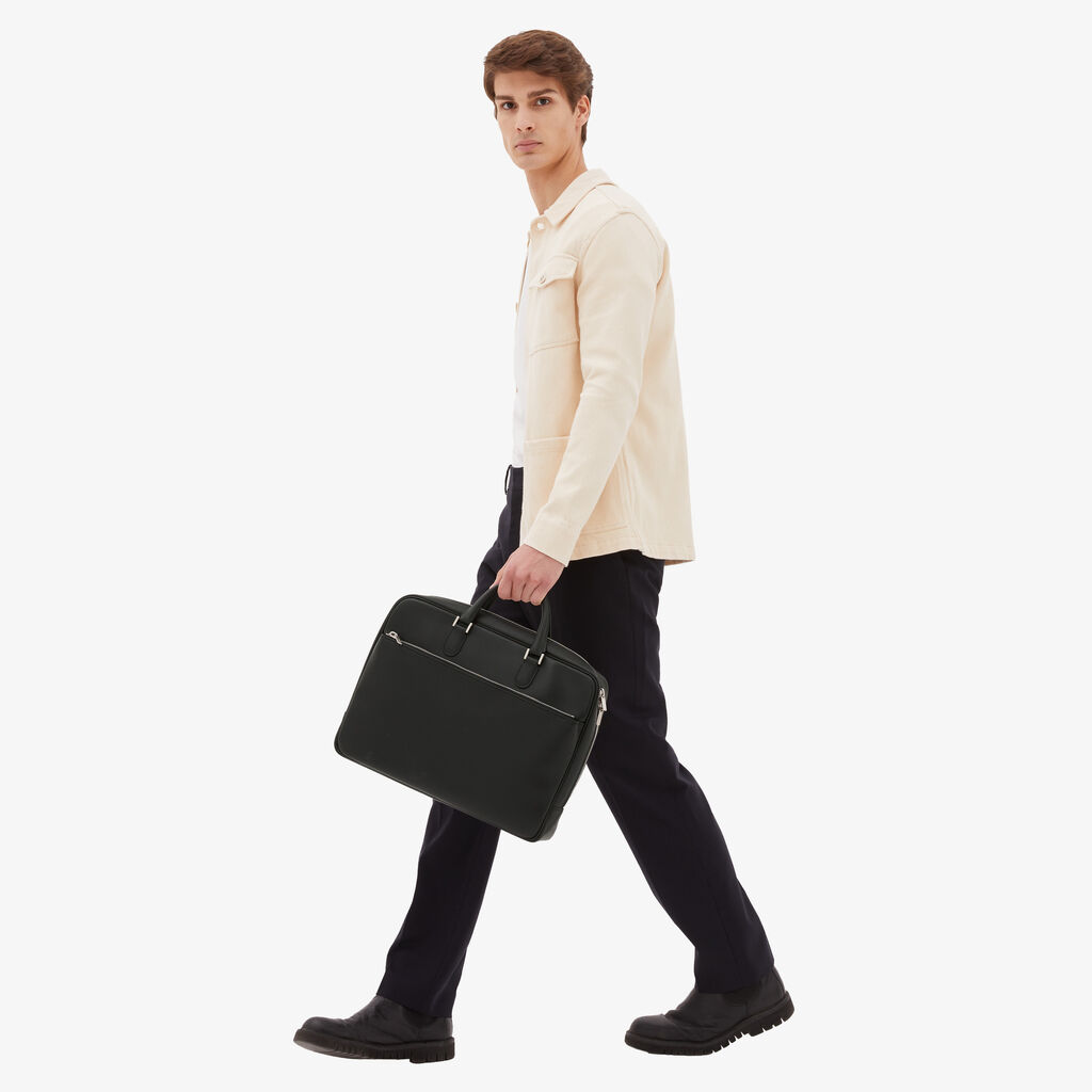 Avietta Briefcase with Zip 24h - Black - Vitello VS - Valextra - 2