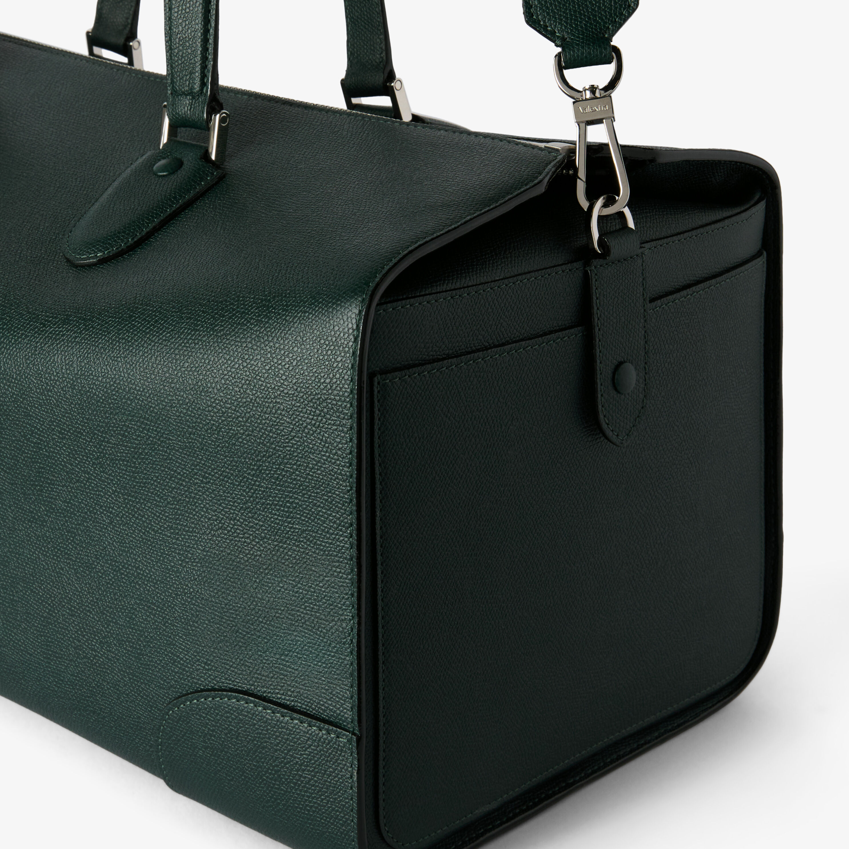 入手困難✨ ヴァレクストラ valextra ボストンバッグ ビバラ レザー Green Luxury Grained Leather Boston Travel Bag | Valextra Babila