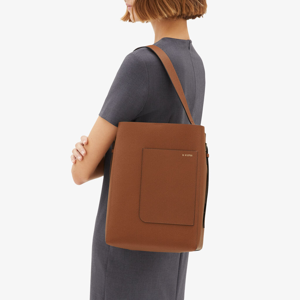 Soft Bucket Medium Bag - Chocolate Brown - Vitello VS - Valextra - 2