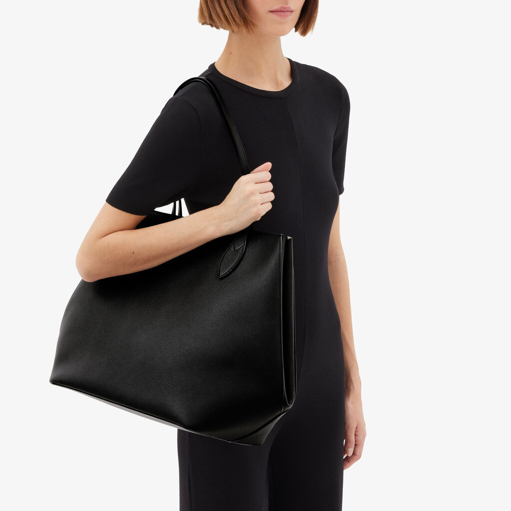 Vivi Shopping Large Bag - Black - Vitello Millepunte Soft - Valextra - 4