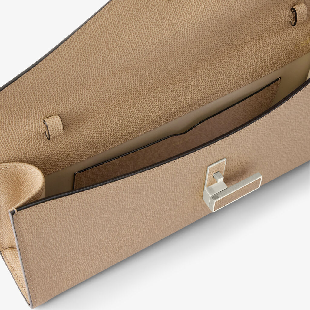 Iside Clutch - Cashmere Beige - Millepunte calf leather - Valextra - 3