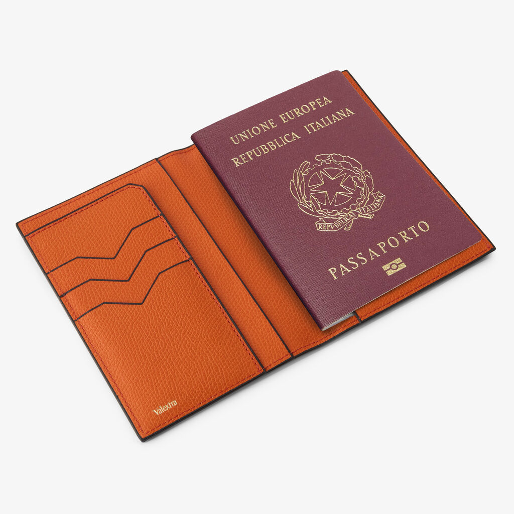 Passport Holder 3CC - Lobster Red - Vitello VS - Valextra - 3