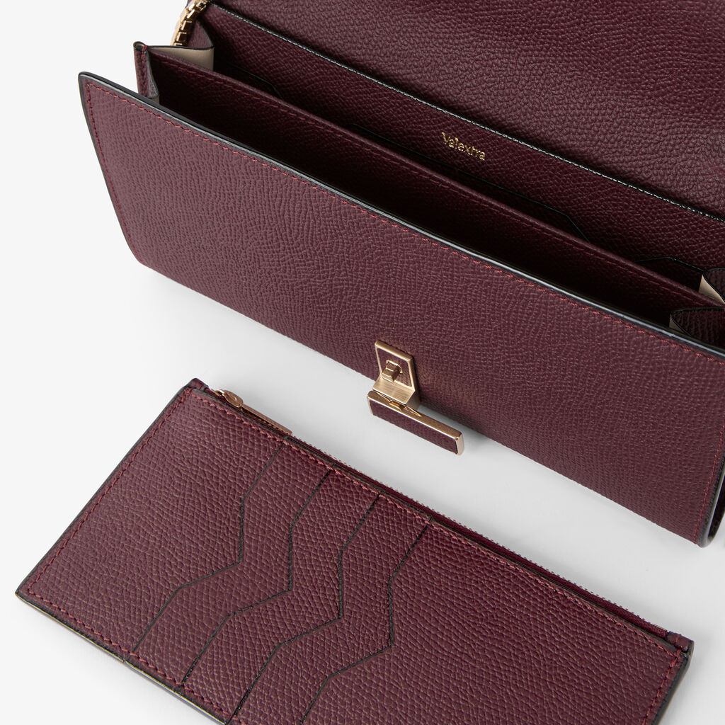 Iside Continental Purse with Chain - Claret Red - Millepunte calf leather - Valextra - 3