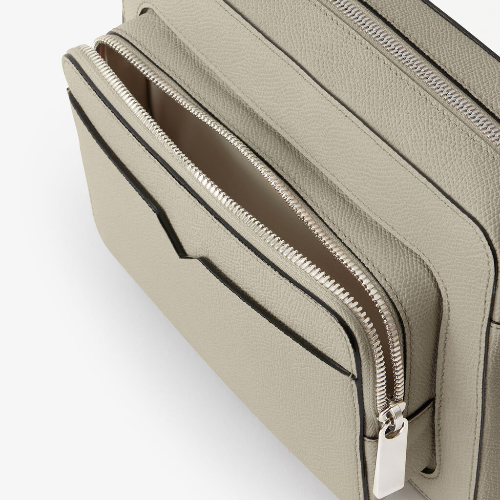 V-Line Reporter Bag - Linen Grey - Vitello VS - Valextra - 3