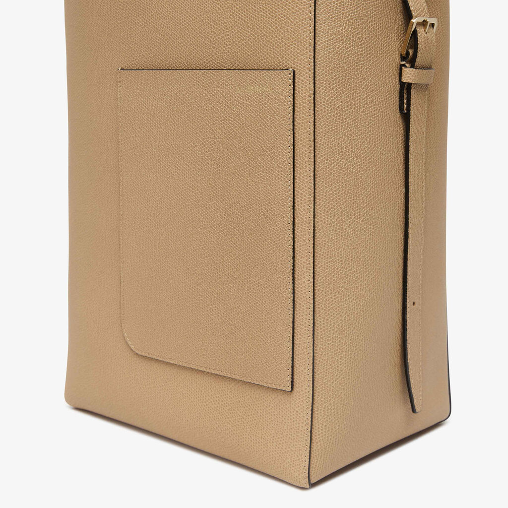 Soft Bucket Medium Bag - Cashmere Beige - Vitello VS - Valextra - 2