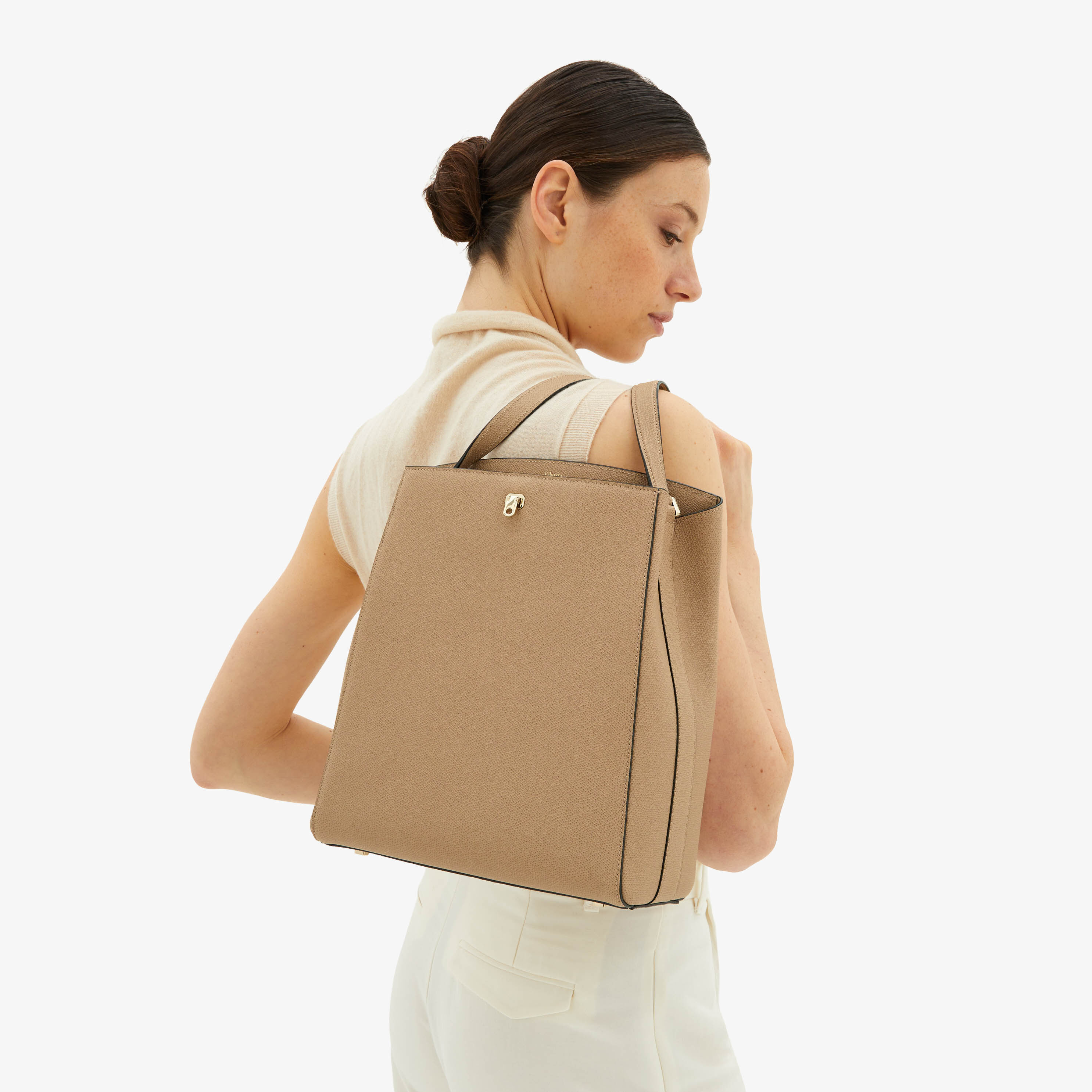 Beige Leather Medium versatile shoulder bag Valextra Brera