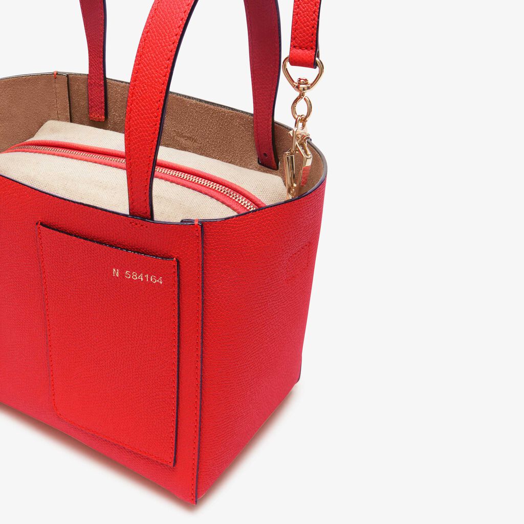 Soft Bucket Micro bag - Crimson Red - Vitello VS - Valextra - 3