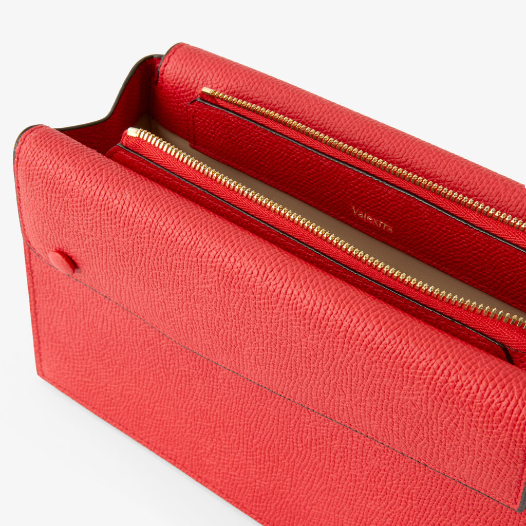 Pocket Slim crossbody bag - Crimson Red - Vitello VS - Valextra - 3
