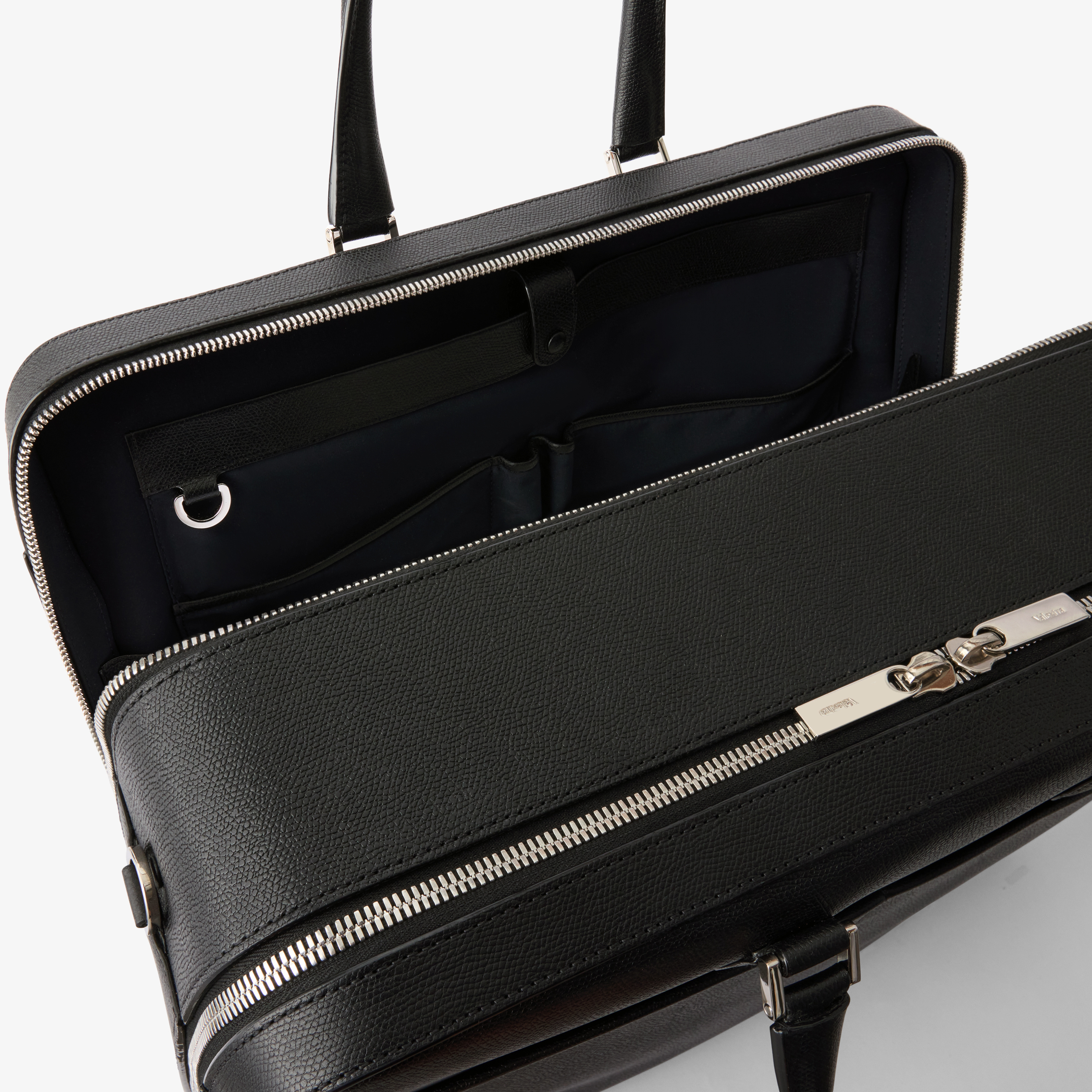 Black Luxury Leather Travel Bag Two Chambers | Valextra Avietta