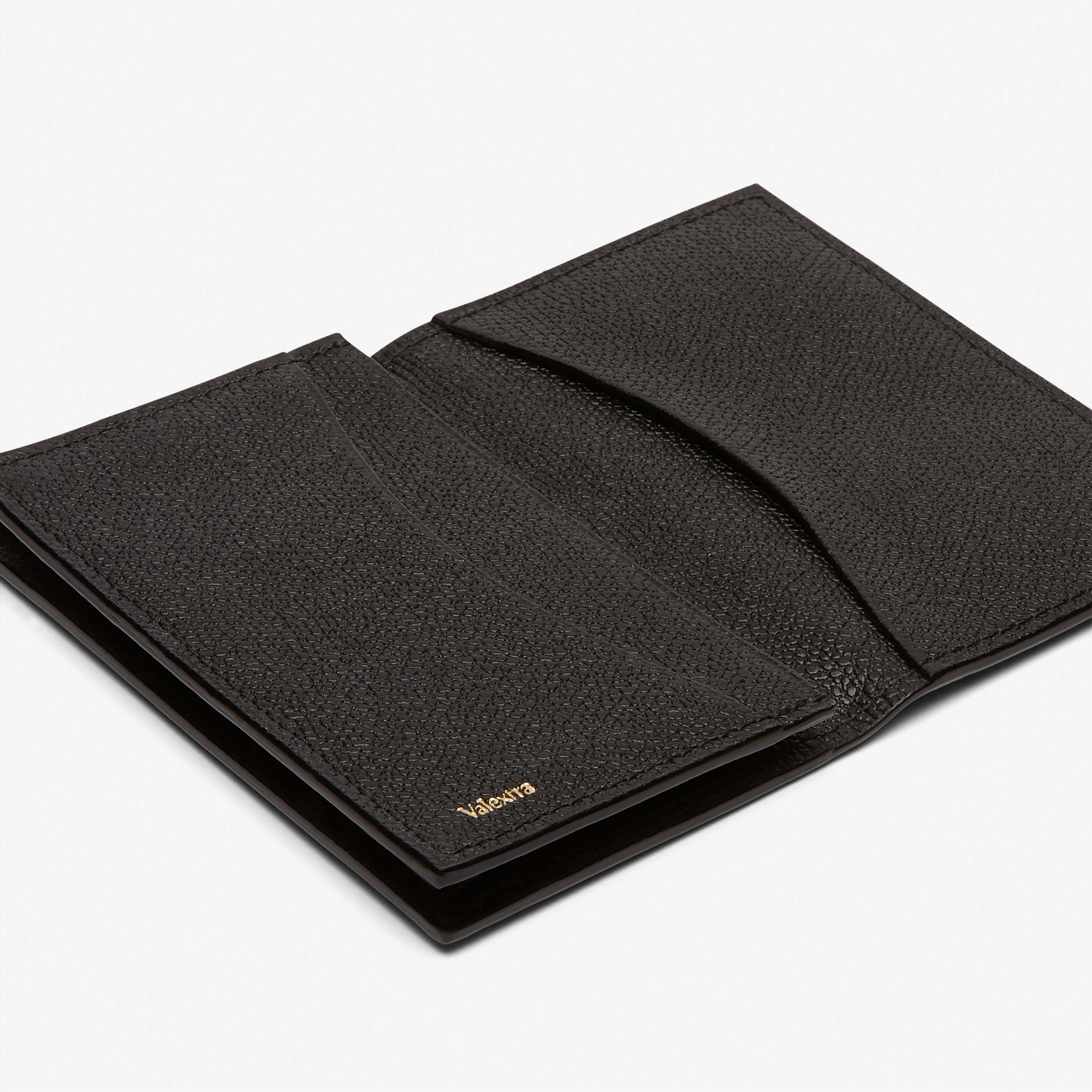 Black Leather Onda versatile credit card holder | Valextra