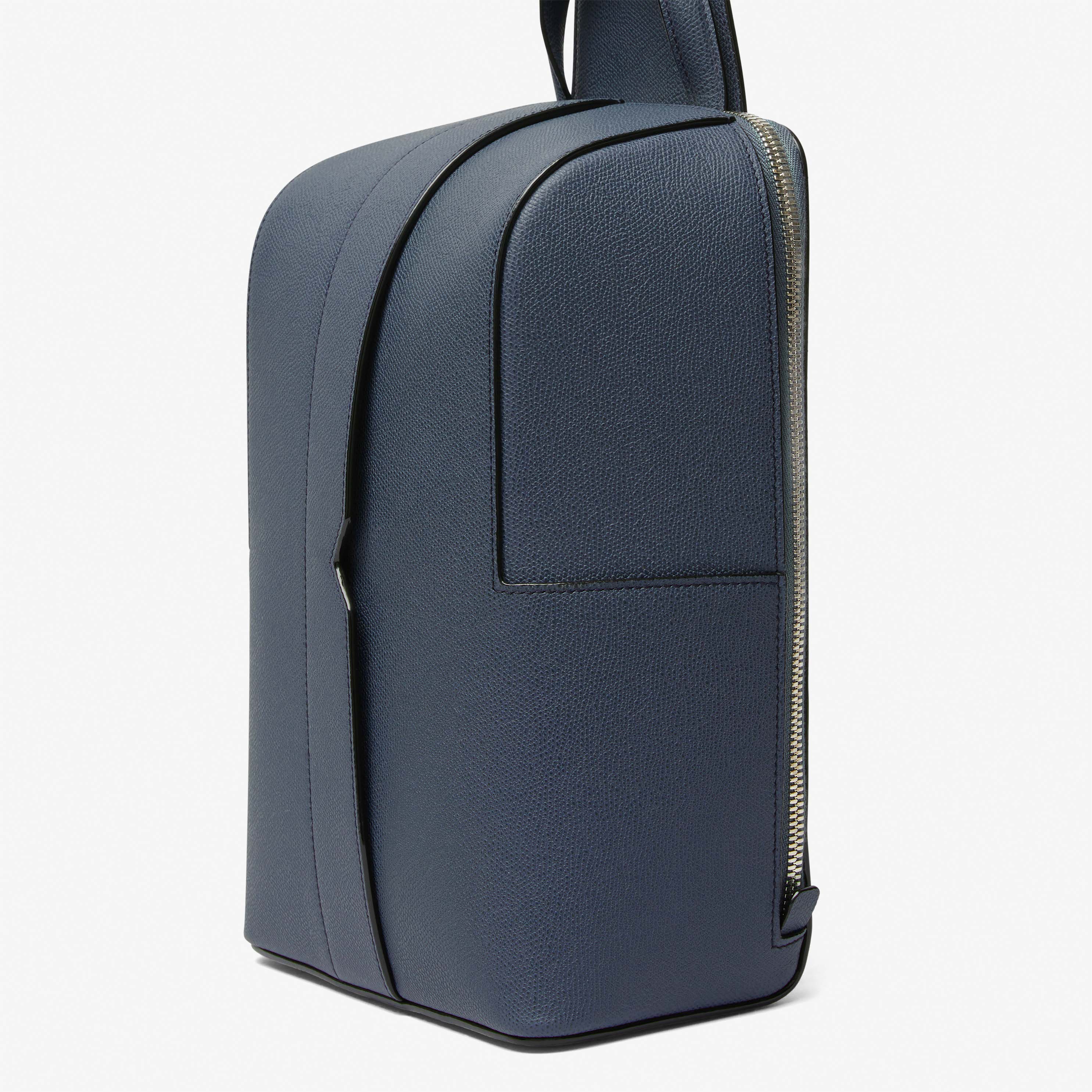【soe】ONE SHOULDER BACKPACK soe (ソーイ) 