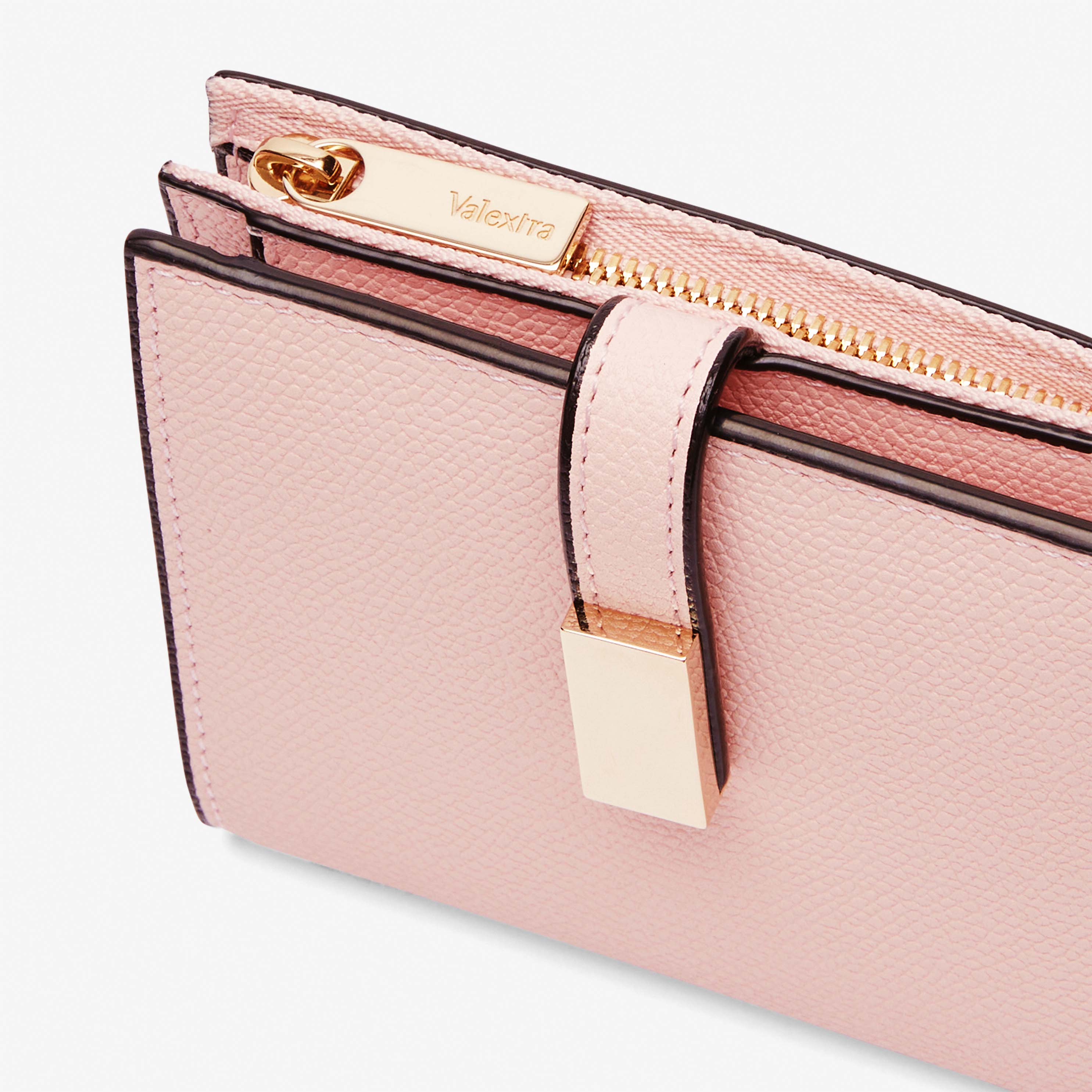 折りたたみ財布 [Valextra] Compact Wallet 3 CC With Coin Purse Men's Light Gray Grained Leather compact wallet | Valextra