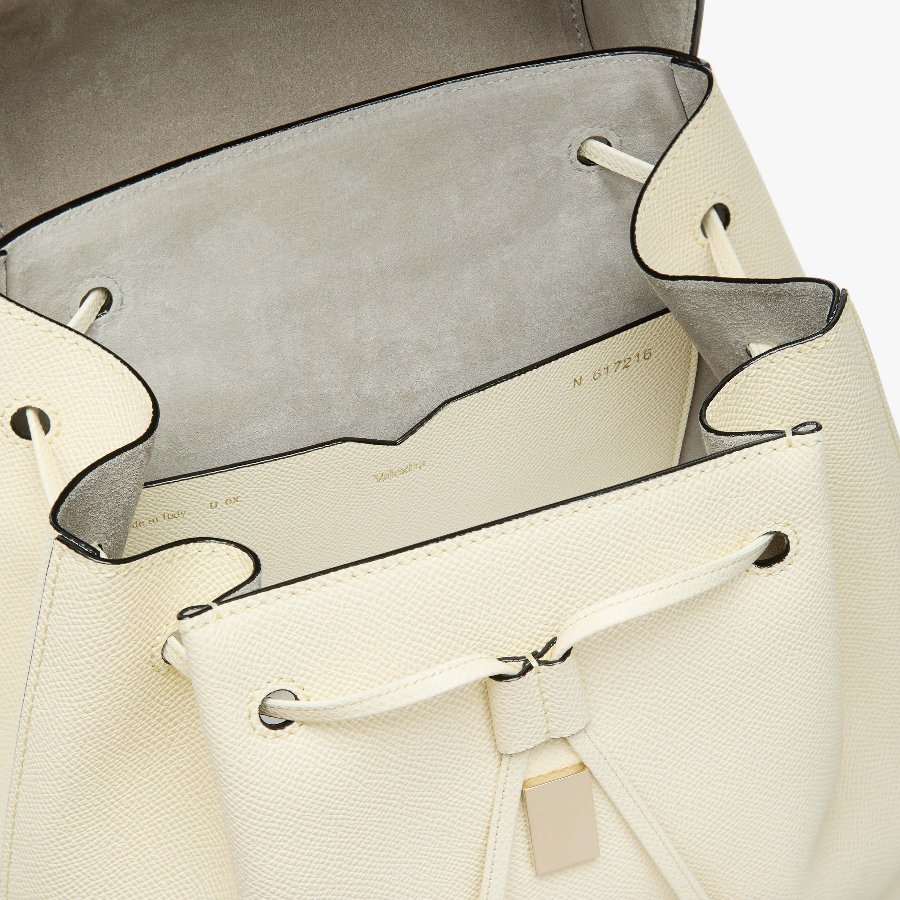 関税込 VALEXTRA Iside Mini Backpack Women's Black Leather Luxury backpack mini | Valextra Iside
