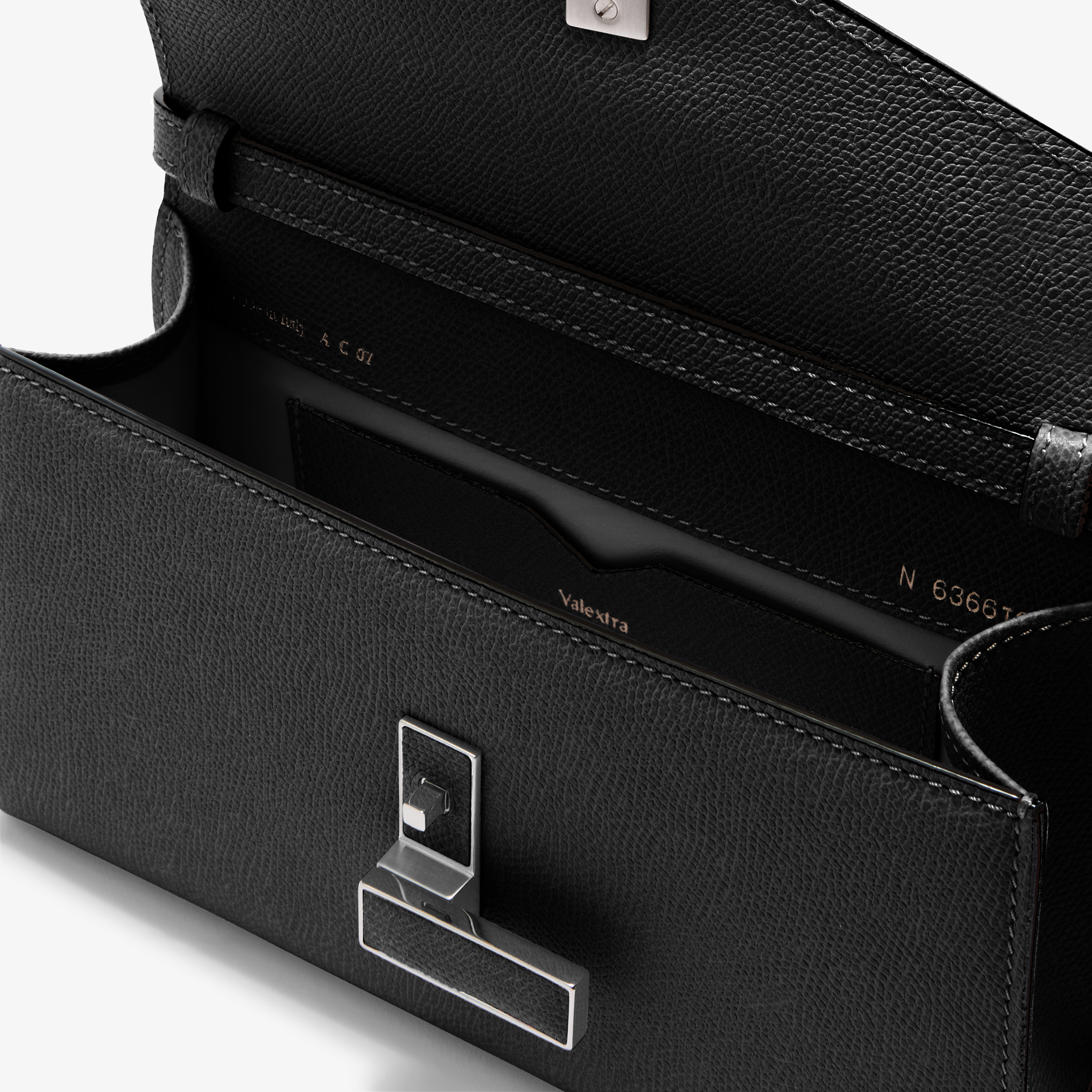 Women's Black Luxury Leather Iside Tìn Top Handle Bag | Valextra