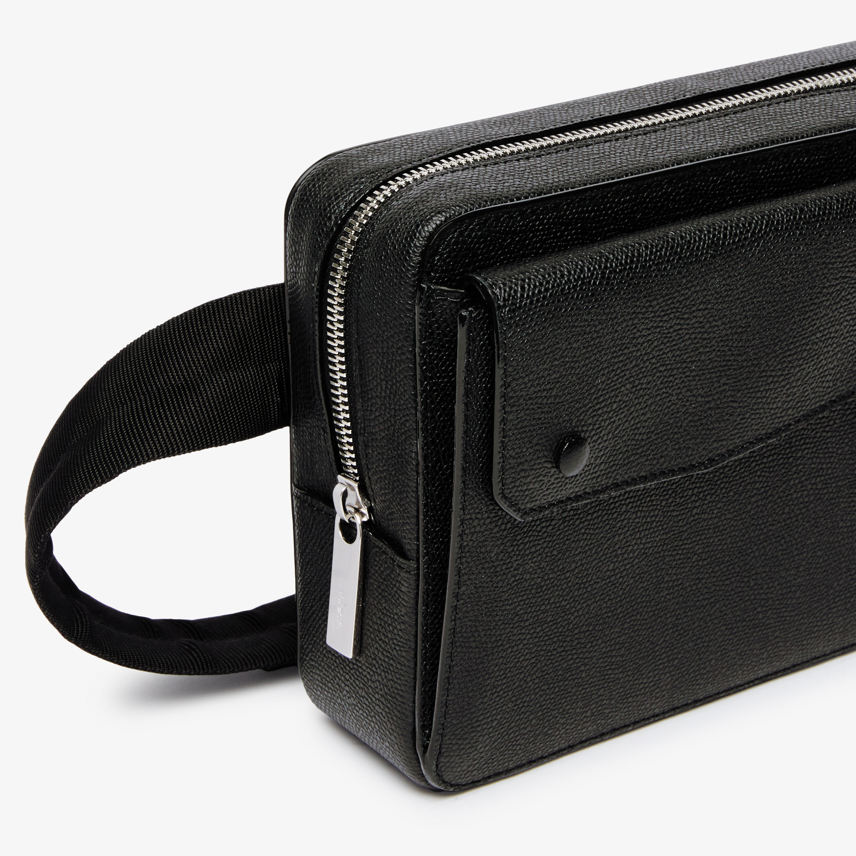 Men's Black Luxury Grained Leather Bum Bag | Valextra Pocket
