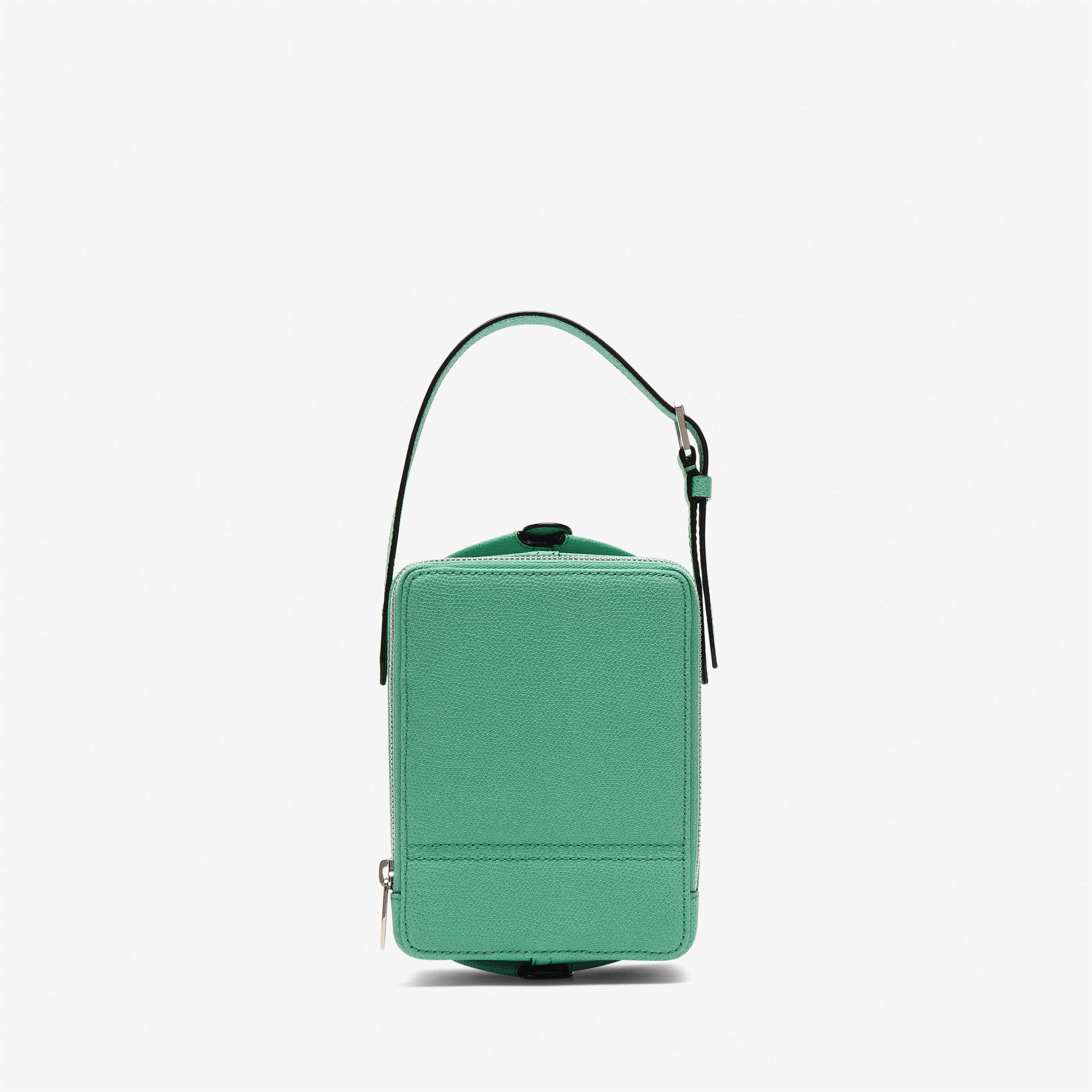 セレブ御用達 Valextra【入手困難】TRIC TRAC SHOULDER BAG 全色 セレブ御用達 Valextra【入手困難】TRIC TRAC SHOULDER BAG 全色